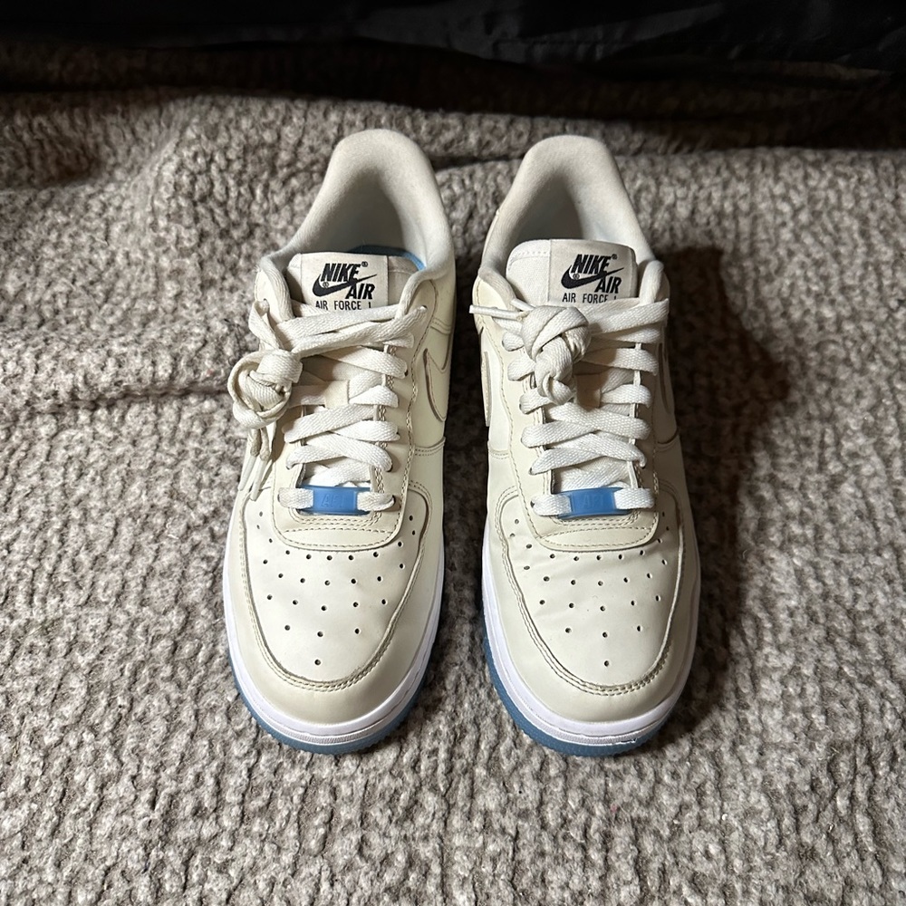 Color changing Air Force 1s